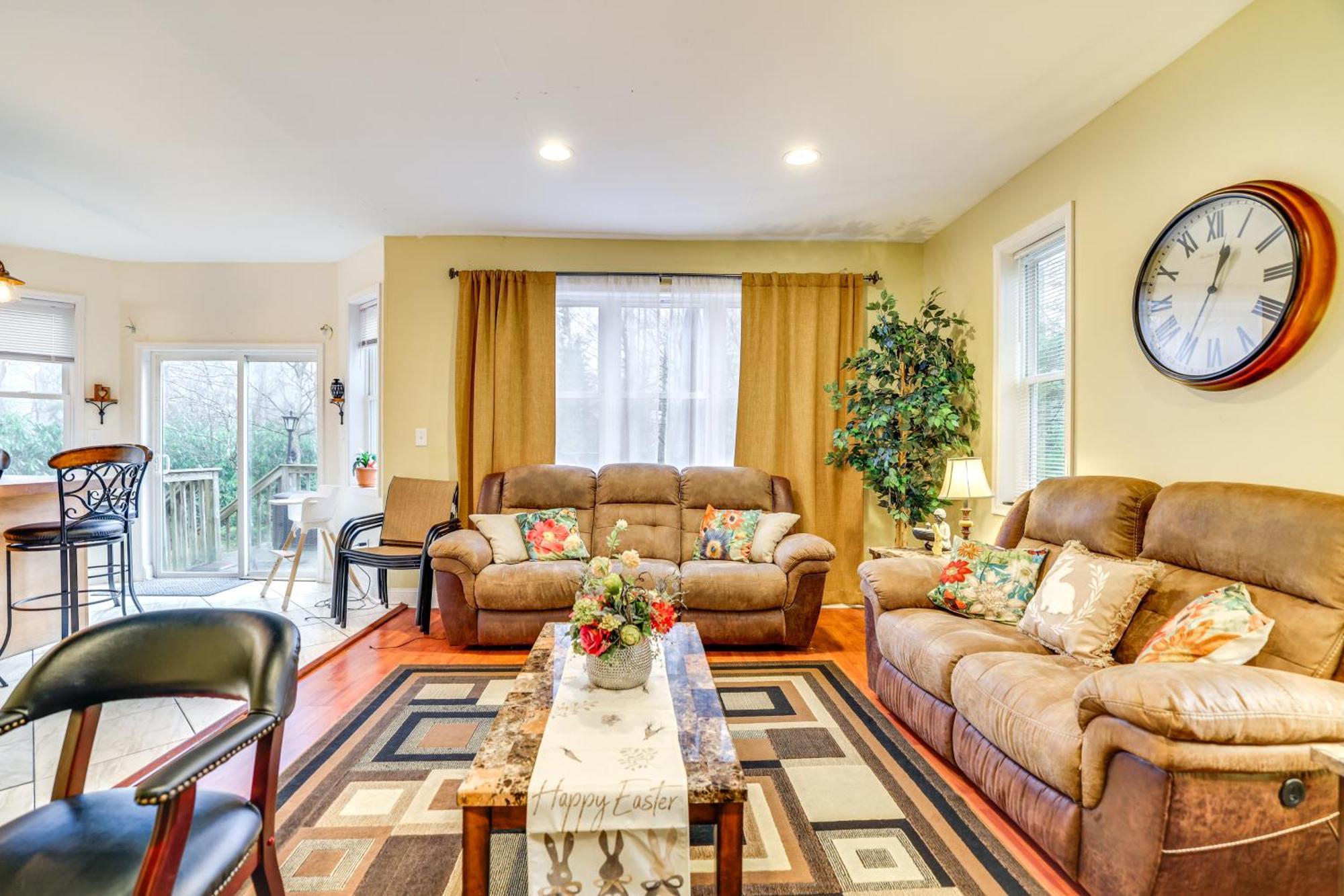 Pet-friendly Escape Near Hiking And Skiing Holiday home