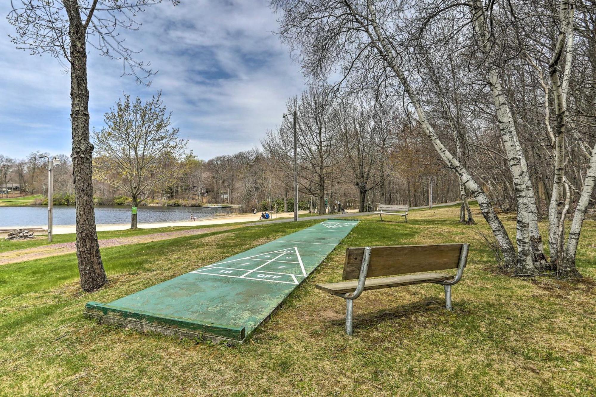 Pet-friendly Escape Near Hiking And Skiing Tobyhanna
